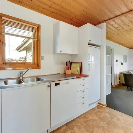 Ferienhaus Trineke - From The Sea By Interhome